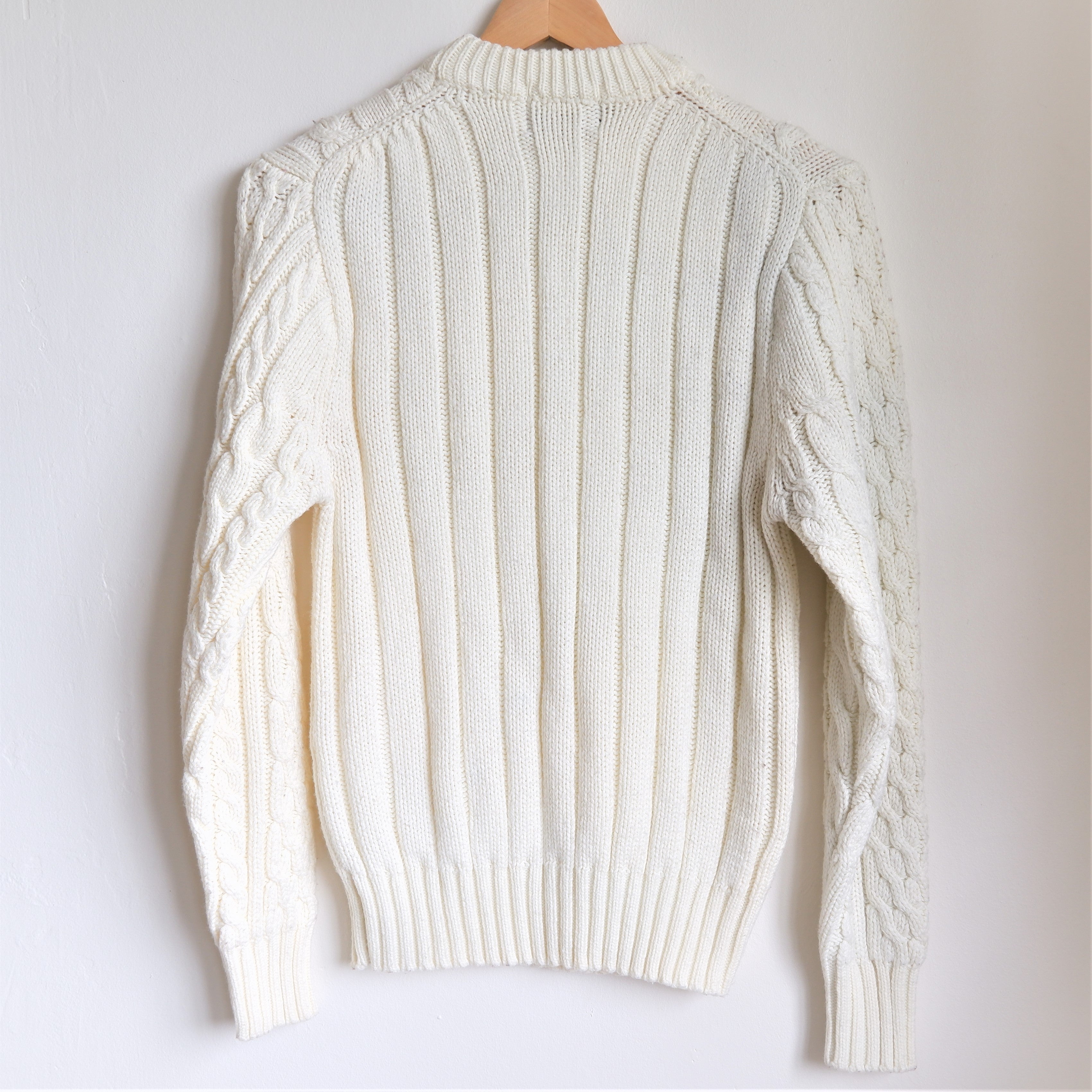 VINTAGE: Cream Cable Knit Sweater