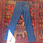 Load image into Gallery viewer, VINTAGE Wrangler Blue Jeans
